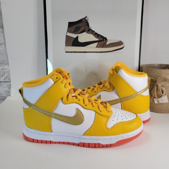 Nike Dunk High University Gold Orange 2021 DQ4691-700 Womens Size 6.5
